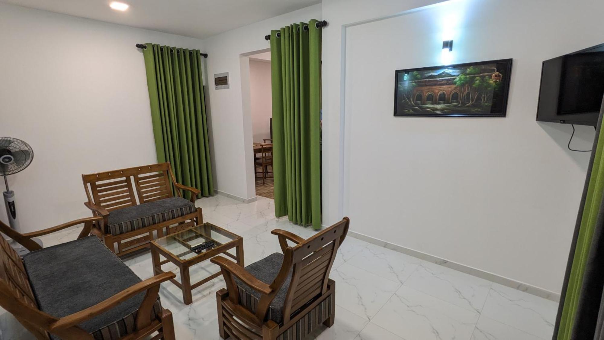 Star Beach Villa Тангалла Экстерьер фото