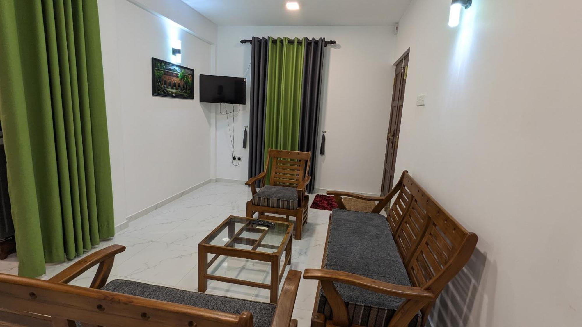 Star Beach Villa Тангалла Экстерьер фото