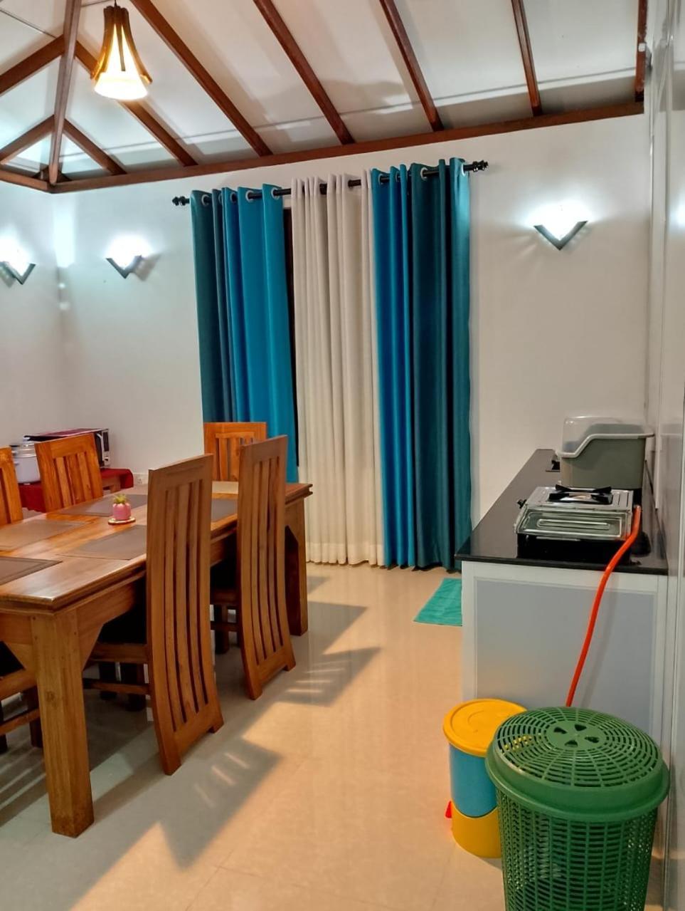 Star Beach Villa Тангалла Экстерьер фото